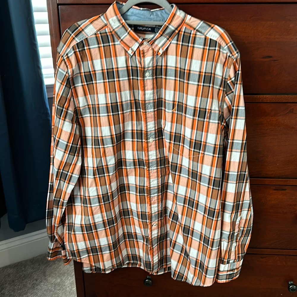 Men’s Nautica Long Sleeve Shirt NEW